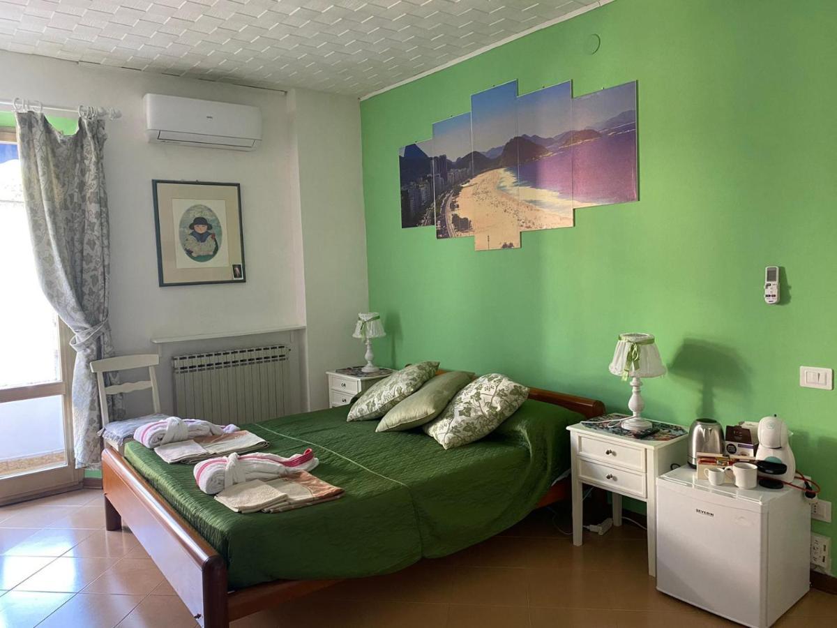 Pousada Copacabana Praia - Affittacamere - Casa Vacanza A Porto SantʼElpidio Kültér fotó