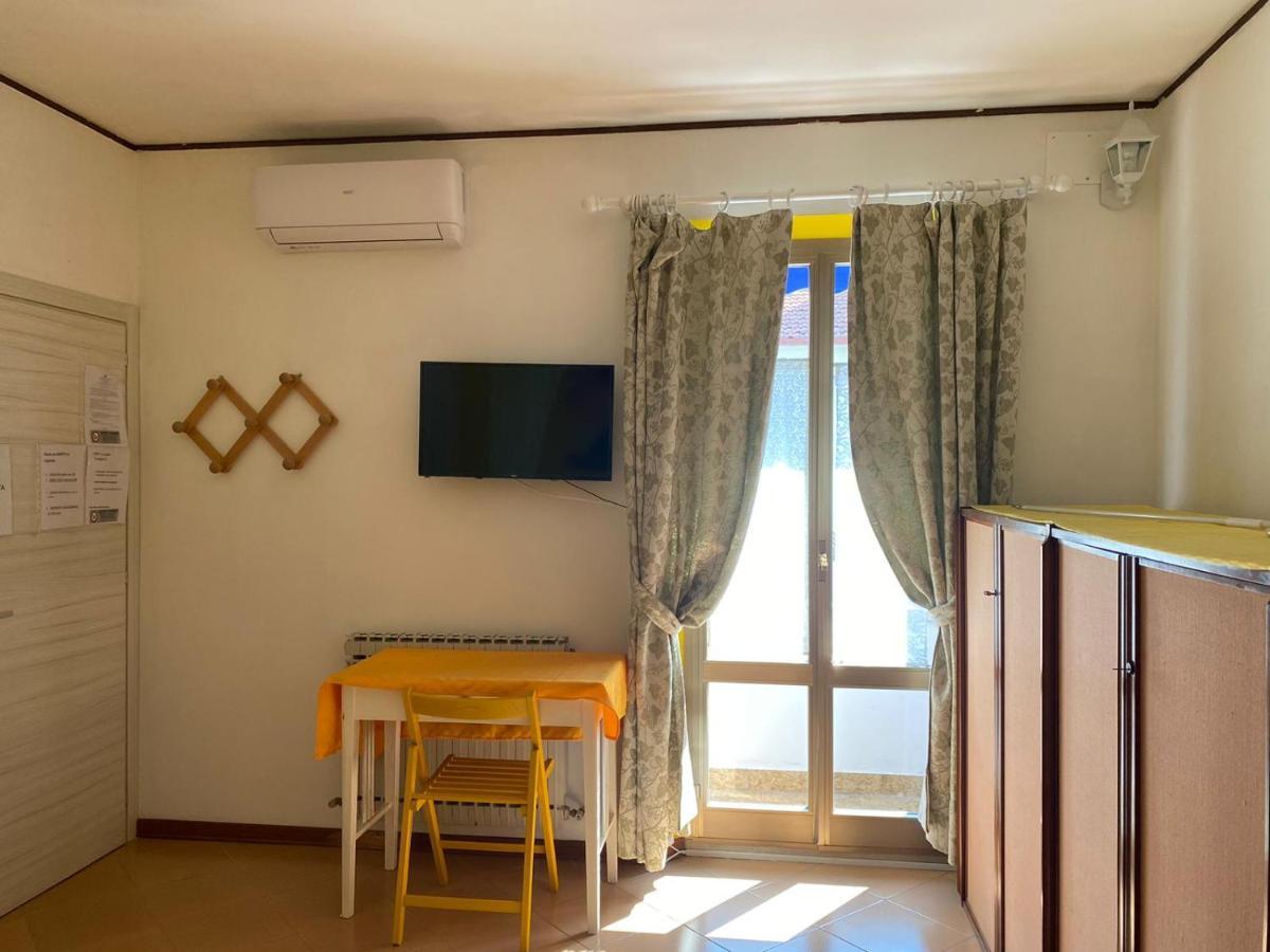 Pousada Copacabana Praia - Affittacamere - Casa Vacanza A Porto SantʼElpidio Kültér fotó