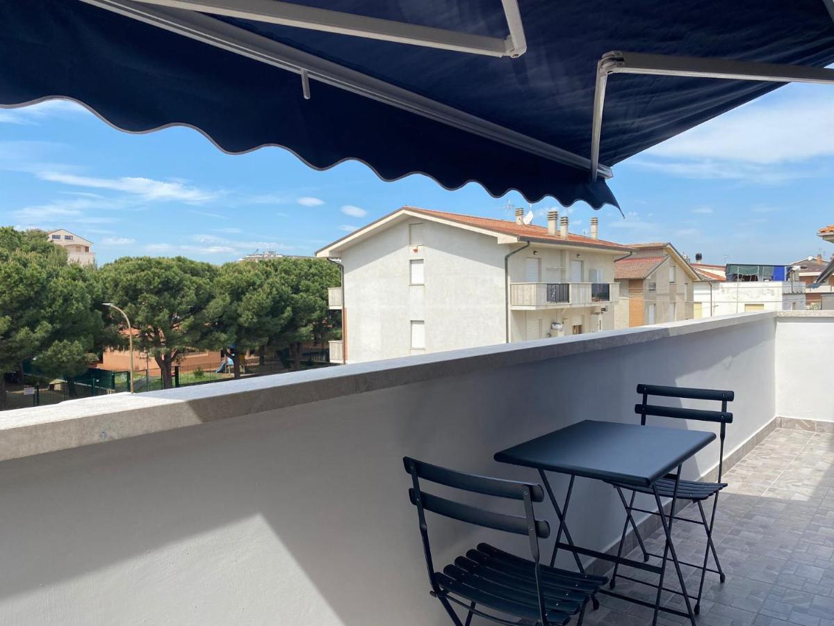 Pousada Copacabana Praia - Affittacamere - Casa Vacanza A Porto SantʼElpidio Kültér fotó